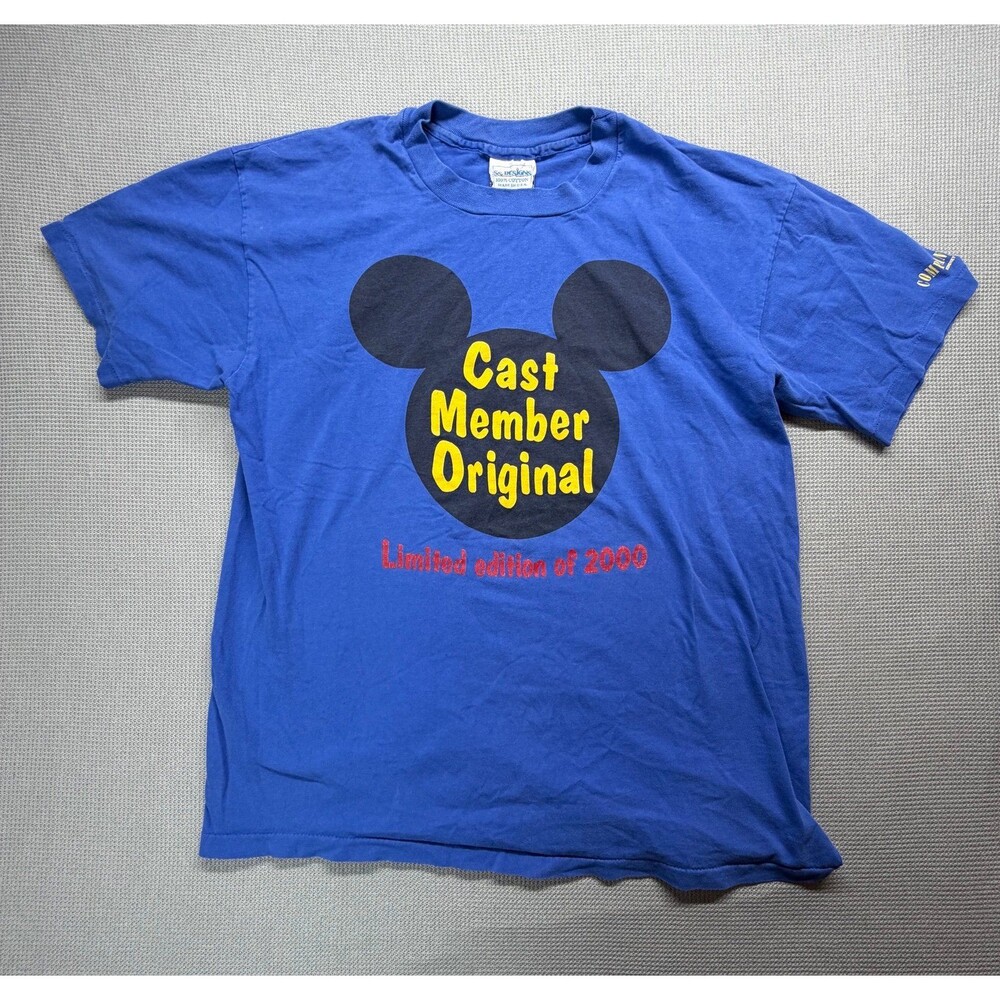 Vintage Y2K Disney Cast Member Original T-Shirt